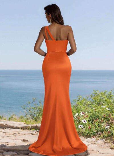 Flattering One-Shoulder Spaghetti Straps Fit And Flare Bridesmaid Dresses With Ruched