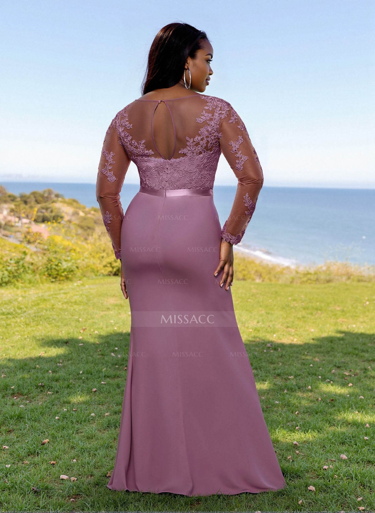 Fit And Flare Illusion Neck Long Sleeves Bridesmaid Dresses With Back Hole