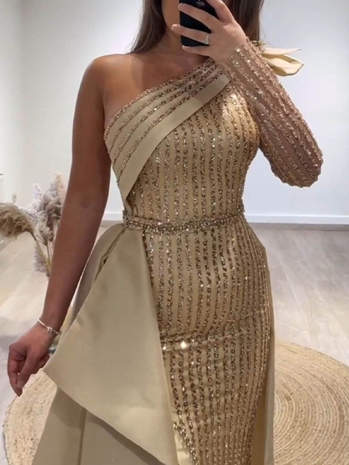 Sheath/Column One-Shoulder Long Sleeves Satin Evening Dresses With Split Front