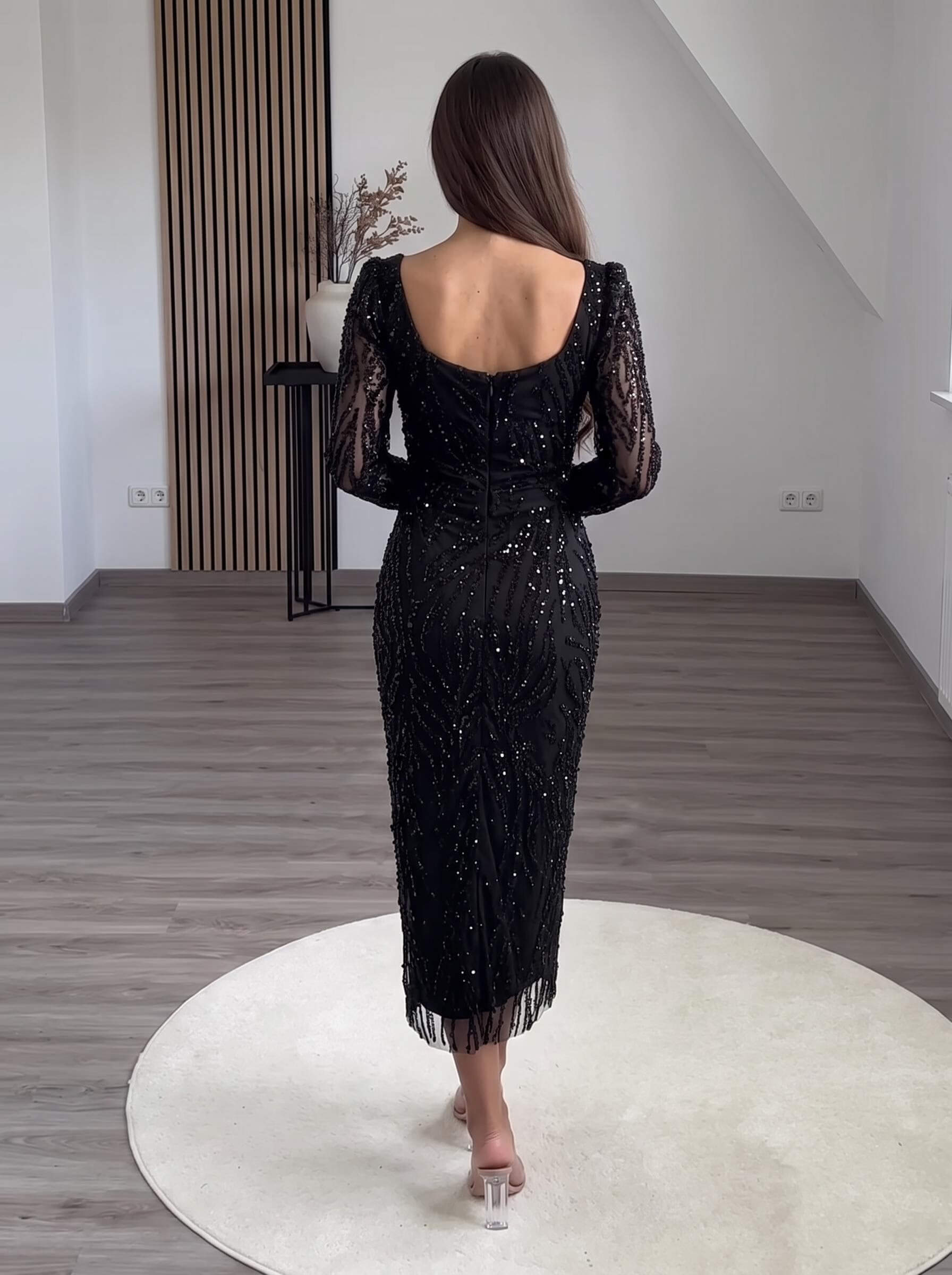 Sheath/Column Square Neckline Lace Evening Dresses With Sequins