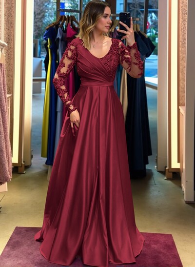 Elegant A-Line Long Sleeves Pleated Satin Evening Dresses With Lace