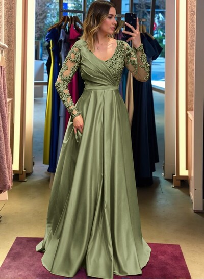Elegant A-Line Long Sleeves Pleated Satin Evening Dresses With Lace