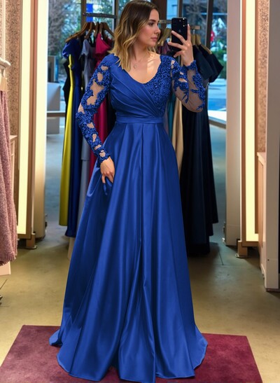 Elegant A-Line Long Sleeves Pleated Satin Evening Dresses With Lace