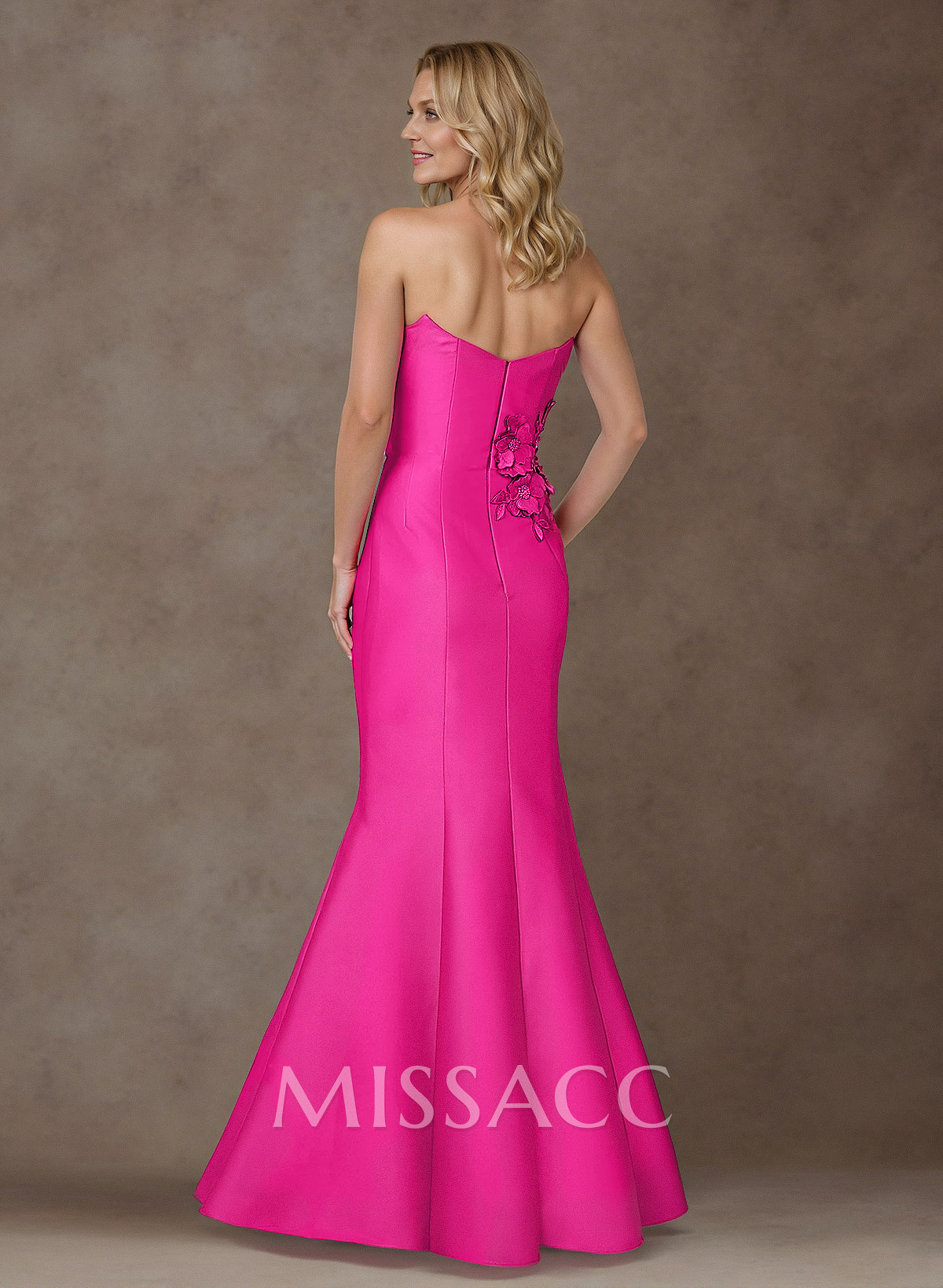 Elegant Detachable Straps Trumpet/Mermaid Mother Of The Bride Dresses With Floral Applique