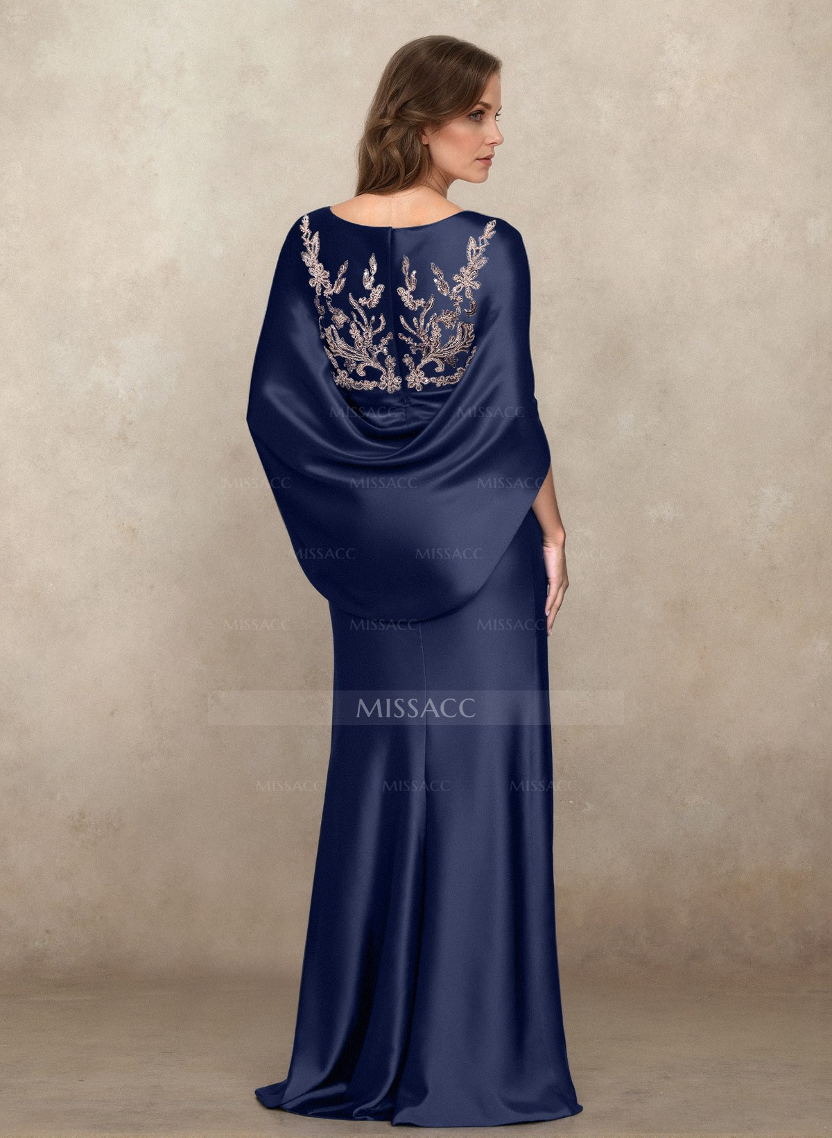 Sophisticated Ruched Scoop Neck Mother Of The Bride Dresses With Lace