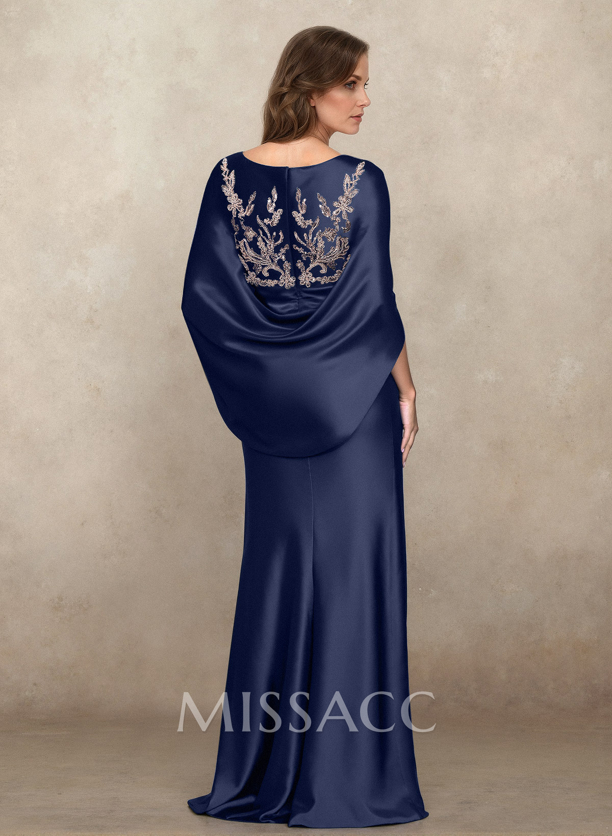 Sophisticated Ruched Scoop Neck Mother Of The Bride Dresses With Lace