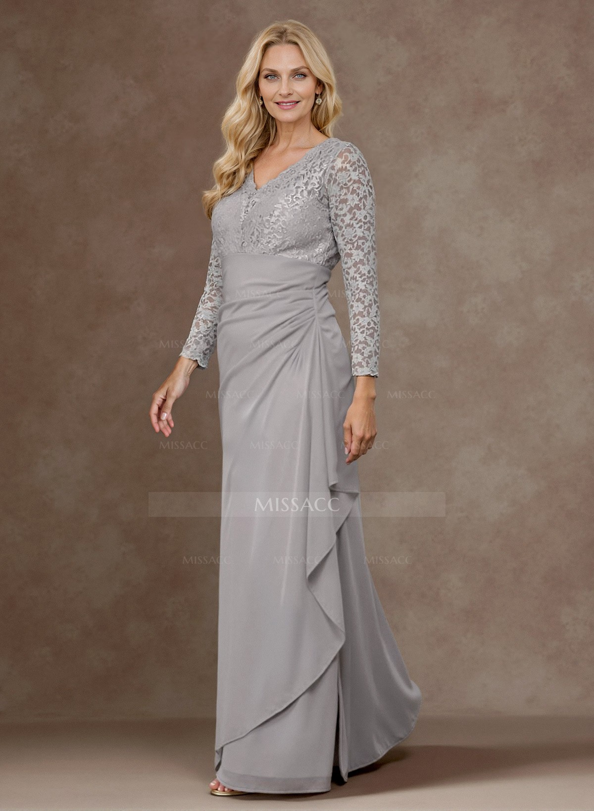 Classy V-Neck Long Sleeves Chiffon Mother Of The Bride Dresses With Ruffle/Lace