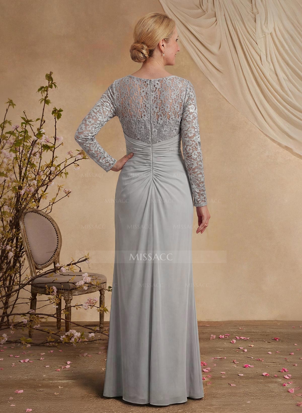 Classy V-Neck Long Sleeves Chiffon Mother Of The Bride Dresses With Ruffle/Lace