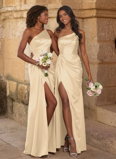 Elegant Ruched One-Shoulder Silk Like Satin Bridesmaid Dresses With High Split
