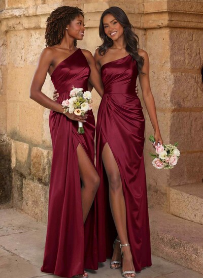 Elegant Ruched One-Shoulder Silk Like Satin Bridesmaid Dresses With High Split