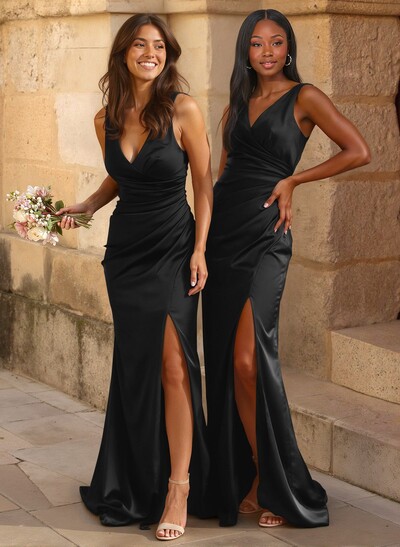 Simple Ruched V-Neck Silk Like Satin Bridesmaid Dresses With High Split