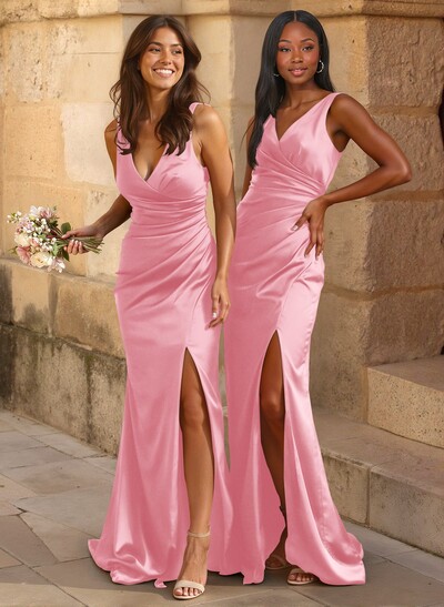 Simple Ruched V-Neck Silk Like Satin Bridesmaid Dresses With High Split
