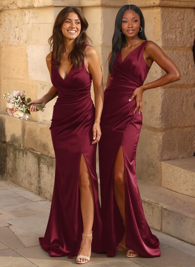 Simple Ruched V-Neck Silk Like Satin Bridesmaid Dresses With High Split