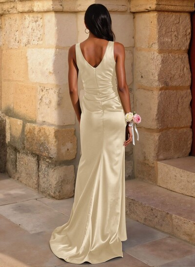 Simple Ruched V-Neck Silk Like Satin Bridesmaid Dresses With High Split