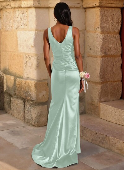 Simple Ruched V-Neck Silk Like Satin Bridesmaid Dresses With High Split