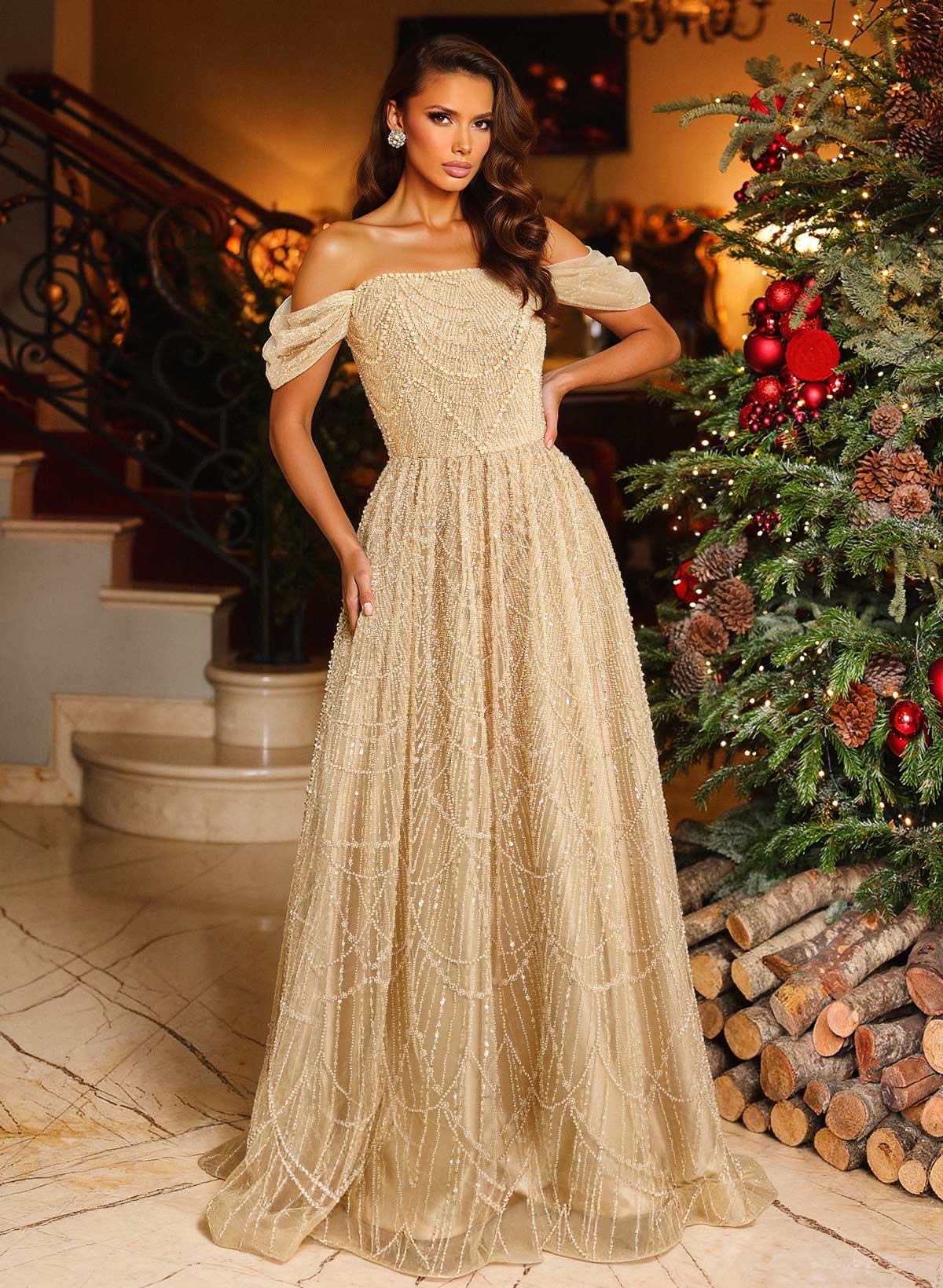 Luxury A-Line Off-The-Shoulder Sweep Train Evening Dresses With Beading