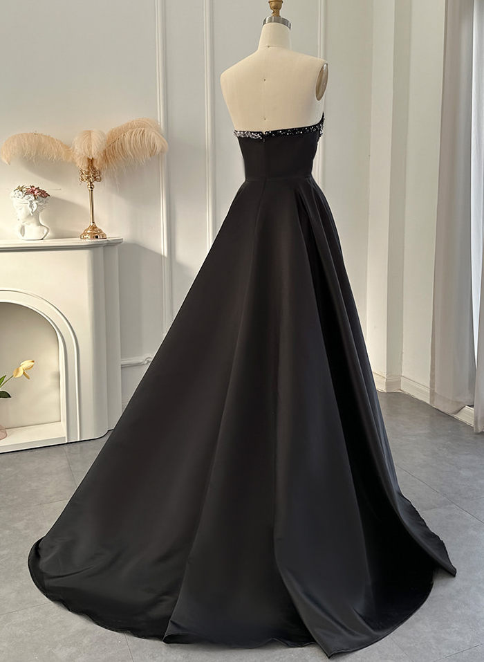 Elegant A-Line Satin Evening Dresses With Rhinestone