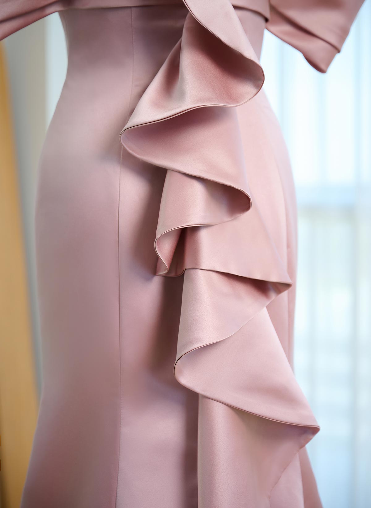 Dreamy Cold Shoulder Ruffle Satin Evening Dresses With Sequins