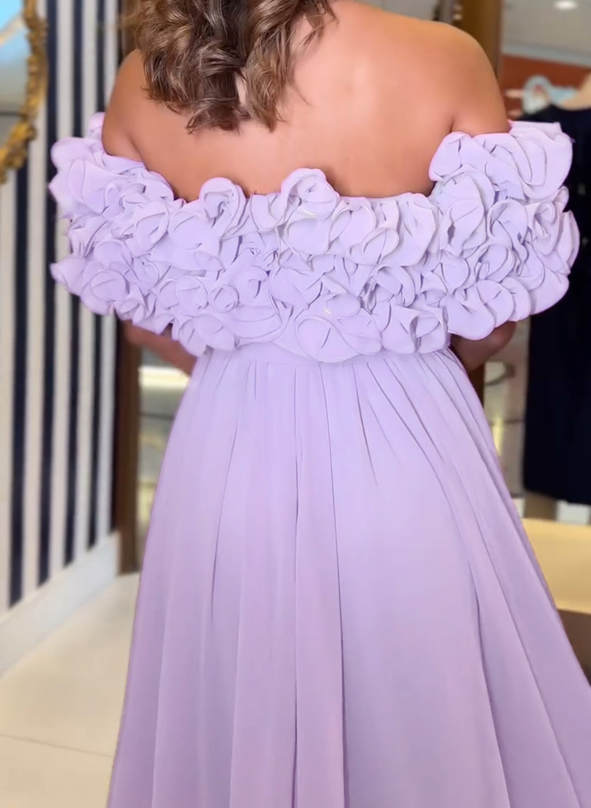 Dreamy Flower(s) Off-The-Shoulder A-Line Chiffon Evening Dresses