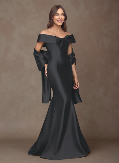 Elegant Off-The-Shoulder Fit And Flare Satin Mother Of The Bride Dresses With Bow(s)