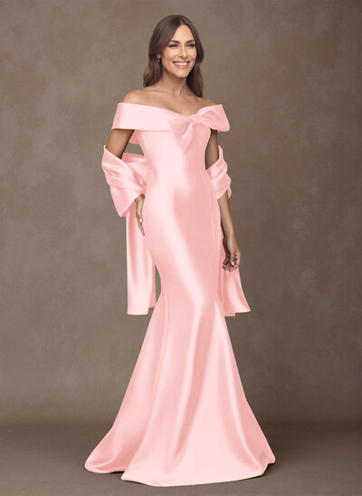 Elegant Off-The-Shoulder Fit And Flare Satin Mother Of The Bride Dresses With Bow(s)
