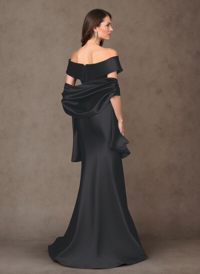 Elegant Off-The-Shoulder Fit And Flare Satin Mother Of The Bride Dresses With Bow(s)
