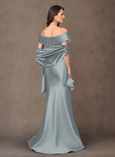 Elegant Off-The-Shoulder Fit And Flare Satin Mother Of The Bride Dresses With Bow(s)