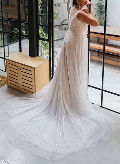 Elegant V-Neck Court Train Tulle Wedding Dresses With Beading