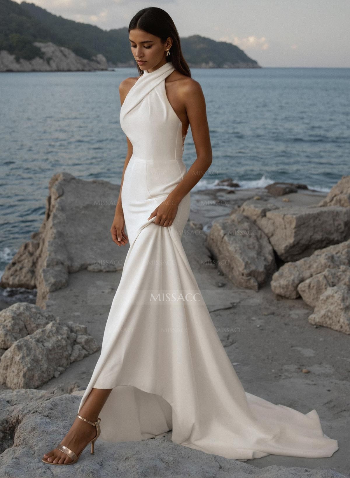 Flattering Trumpet Halter Outcut On The Back Elastic Satin Wedding Dresses