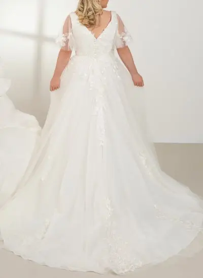 Classic Plus Size A-Line V-Neck Short Sleeves Tulle Wedding Dresses With Lace