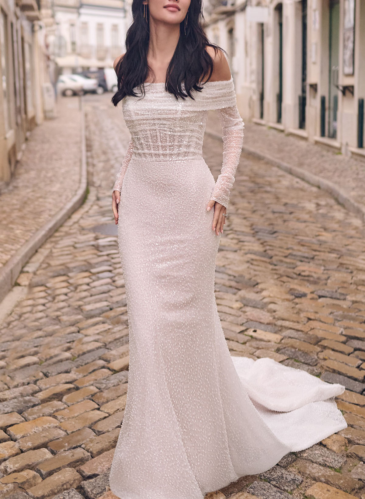 Fitted Glitter Trumpet Off-The-Shoulder Illusion Corset Sequined Wedding Dresses