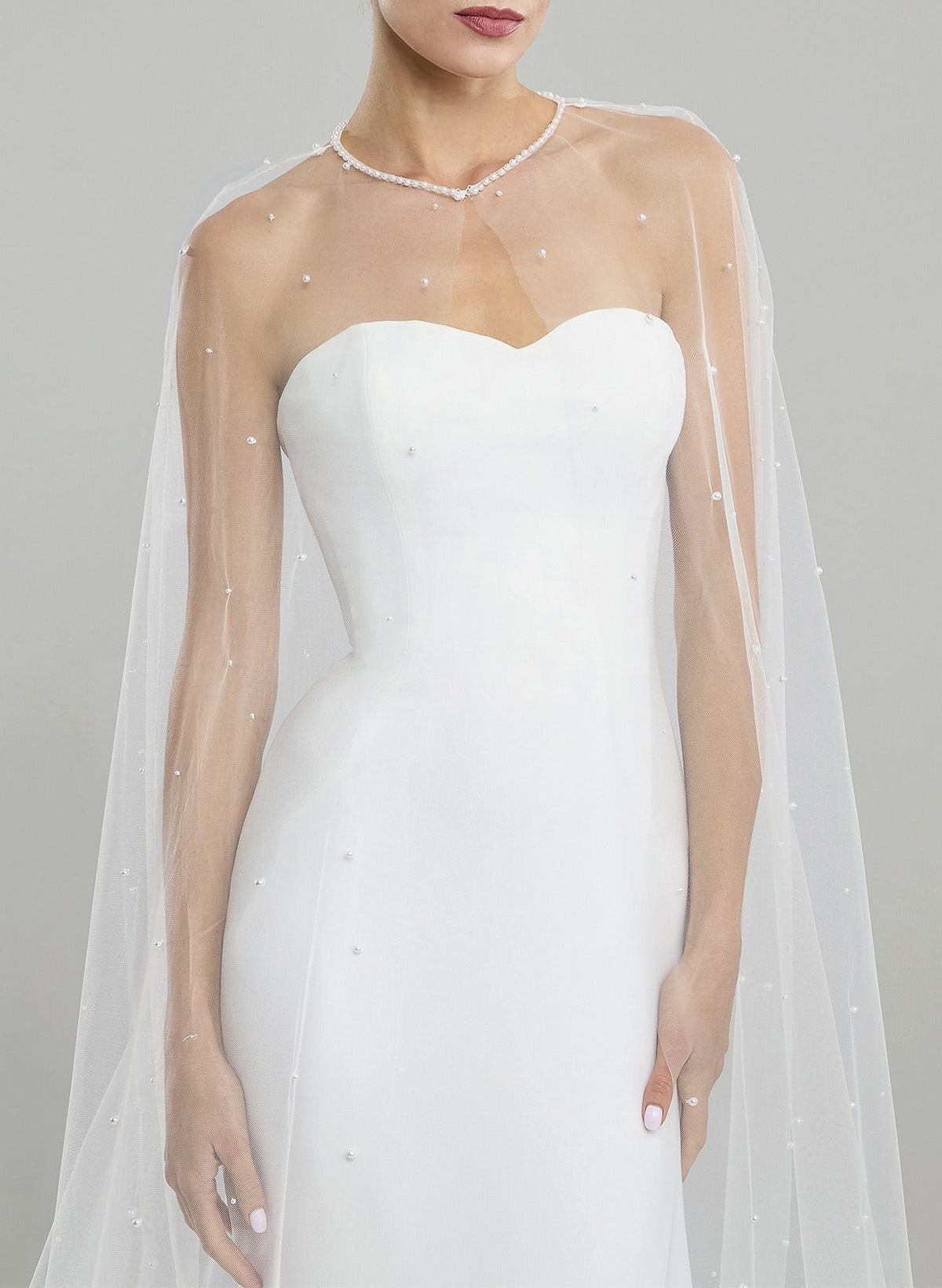 Elegant Sweetheart Sleeveless Detachable Train Satin Wedding Dresses