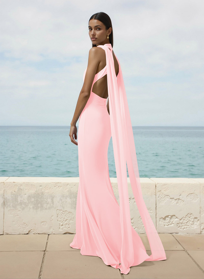 Elegant Trumpet Halter Chiffon Bridesmaid Dresses With Bare Back