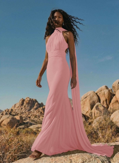 Elegant Trumpet Halter Chiffon Bridesmaid Dresses With Bare Back