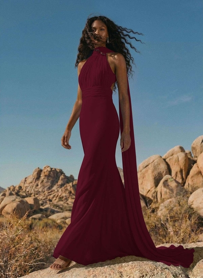 Elegant Trumpet Halter Chiffon Bridesmaid Dresses With Bare Back