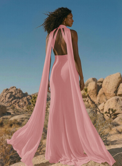 Elegant Trumpet Halter Chiffon Bridesmaid Dresses With Bare Back