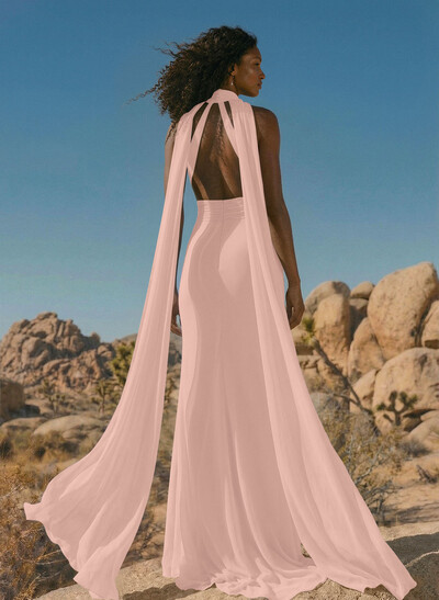 Elegant Trumpet Halter Chiffon Bridesmaid Dresses With Bare Back