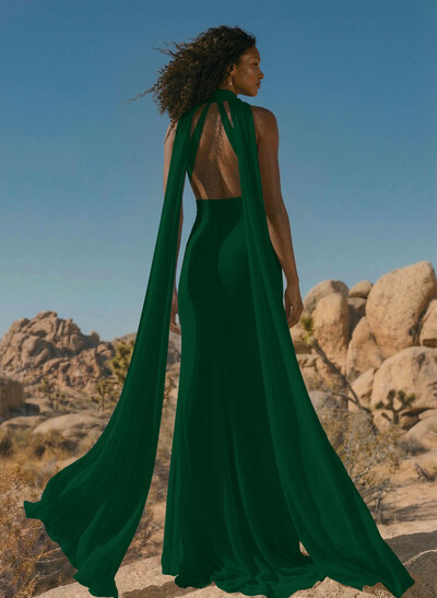 Elegant Trumpet Halter Chiffon Bridesmaid Dresses With Bare Back