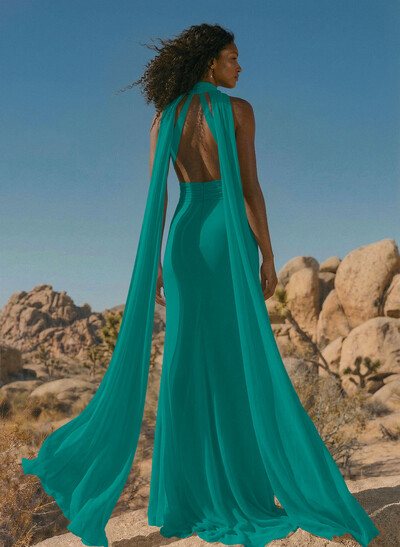 Elegant Trumpet Halter Chiffon Bridesmaid Dresses With Bare Back