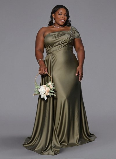 Modest Trumpet Ruched One-Shoulder Bridesmaid Dresses With Sweeping Side Drape