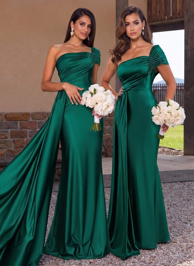 Modest Trumpet Ruched One-Shoulder Bridesmaid Dresses With Sweeping Side Drape