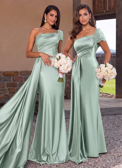 Modest Trumpet Ruched One-Shoulder Bridesmaid Dresses With Sweeping Side Drape