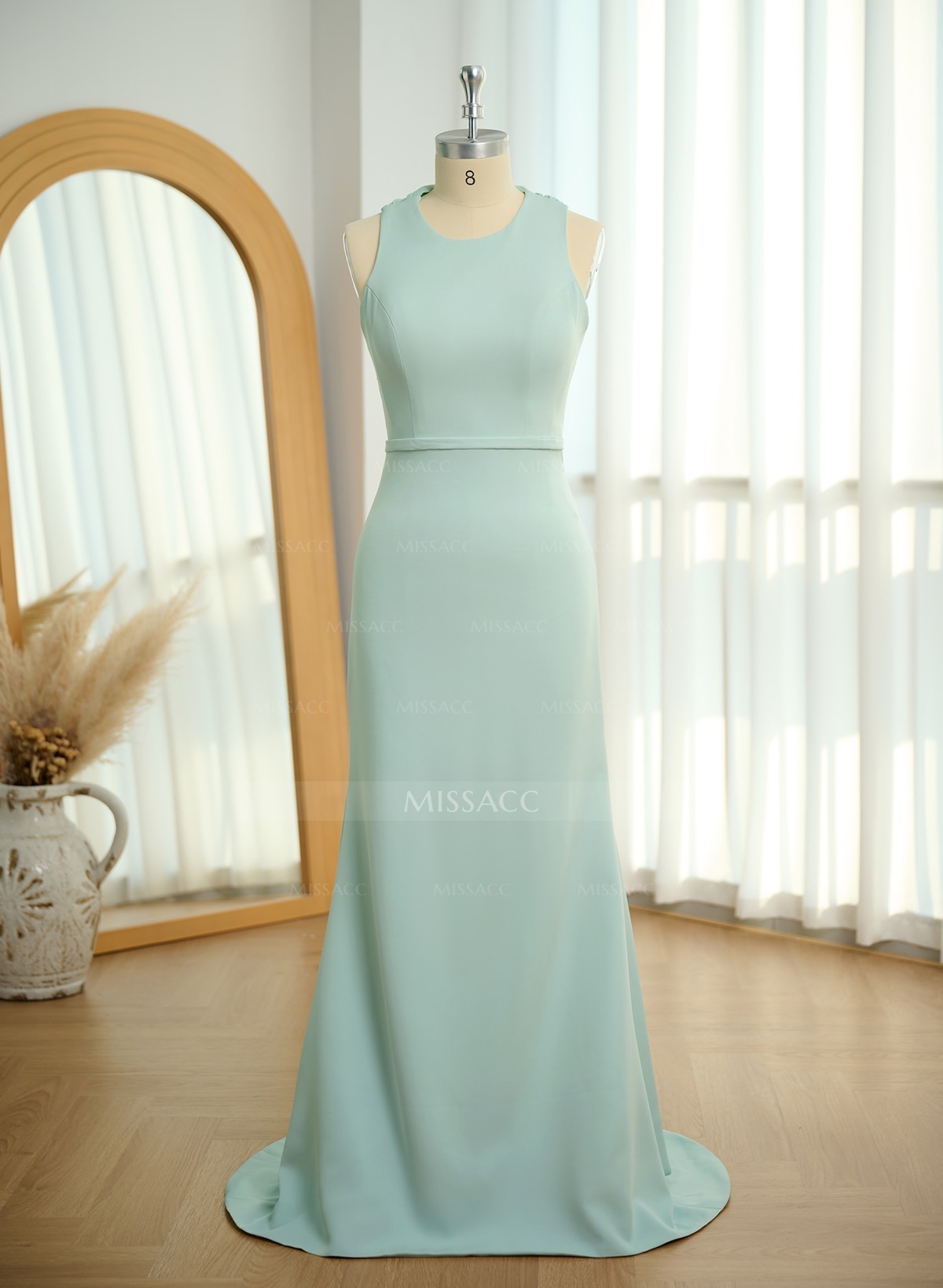 Classic Trumpet Scoop Neck Sleeveless Elastic Satin Bridesmaid Dresses With Criss Cross Back