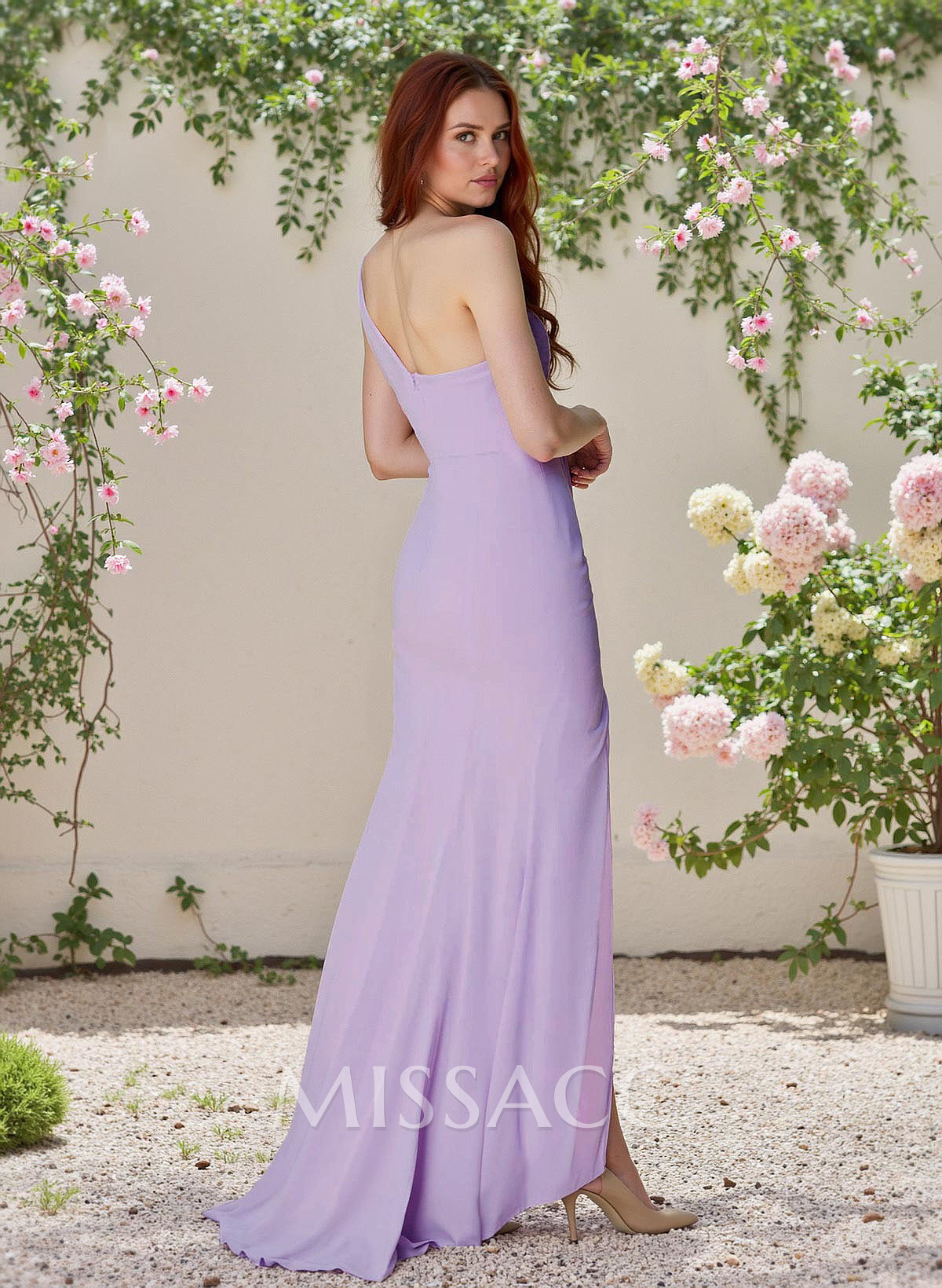 Flattering One-Shoulder Sleeveless Bridesmaid Dresses Chiffon With High Split Flattering One-Shoulder Sleeveless Bridesmaid Dresses Chiffon With High Split