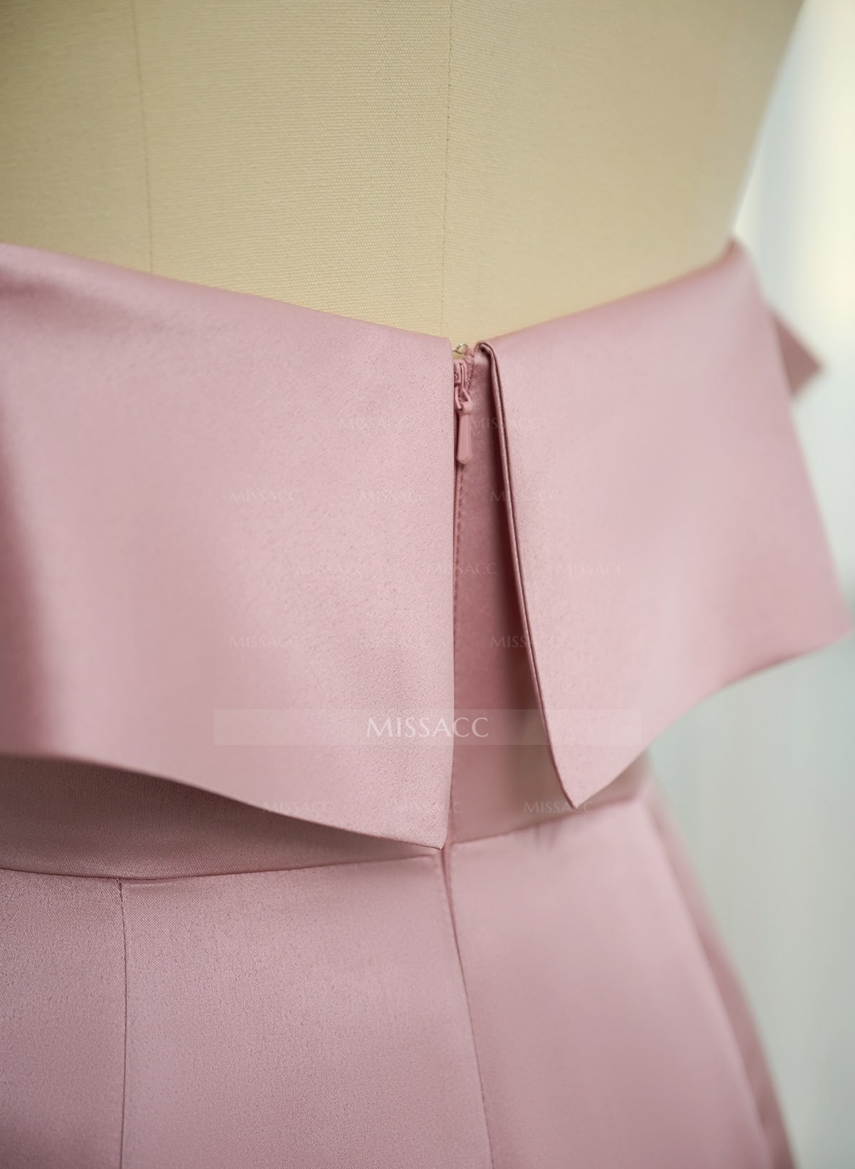 Elegant Trumpet Off-The-Shoulder Sleeveless Satin Bridesmaid Dresses