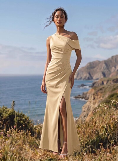 Asymmetrical Sleeveless Crepe Satin Column Bridesmaid Dresses With High Split