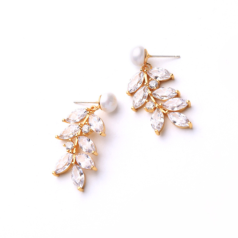 Simple Leaf Long Tassel Earrings