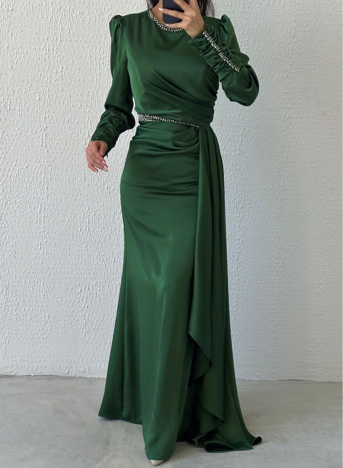 Flattering Long Lantern Sleeves Silk Like Satin Evening Dresses With Sweeping Side Drape