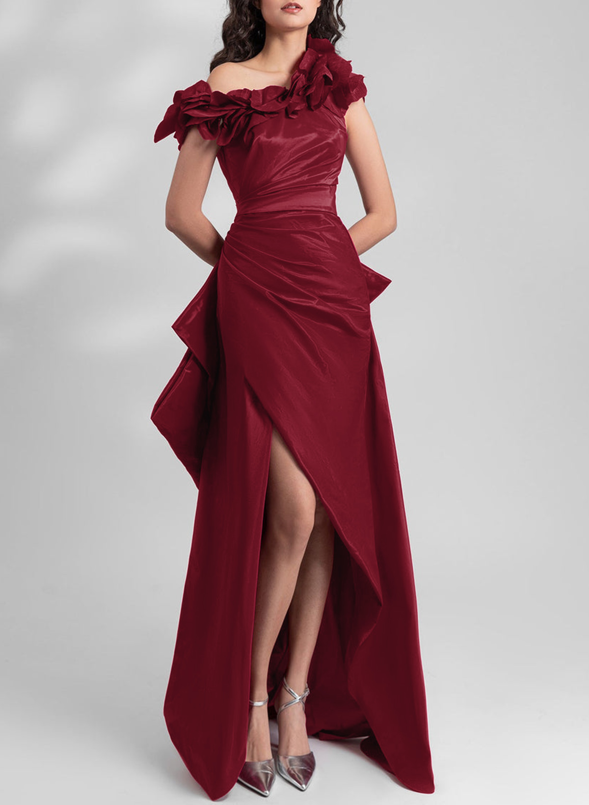 Exquisite Floral Accented Asymmetrical Satin Evening Dresses With High Split