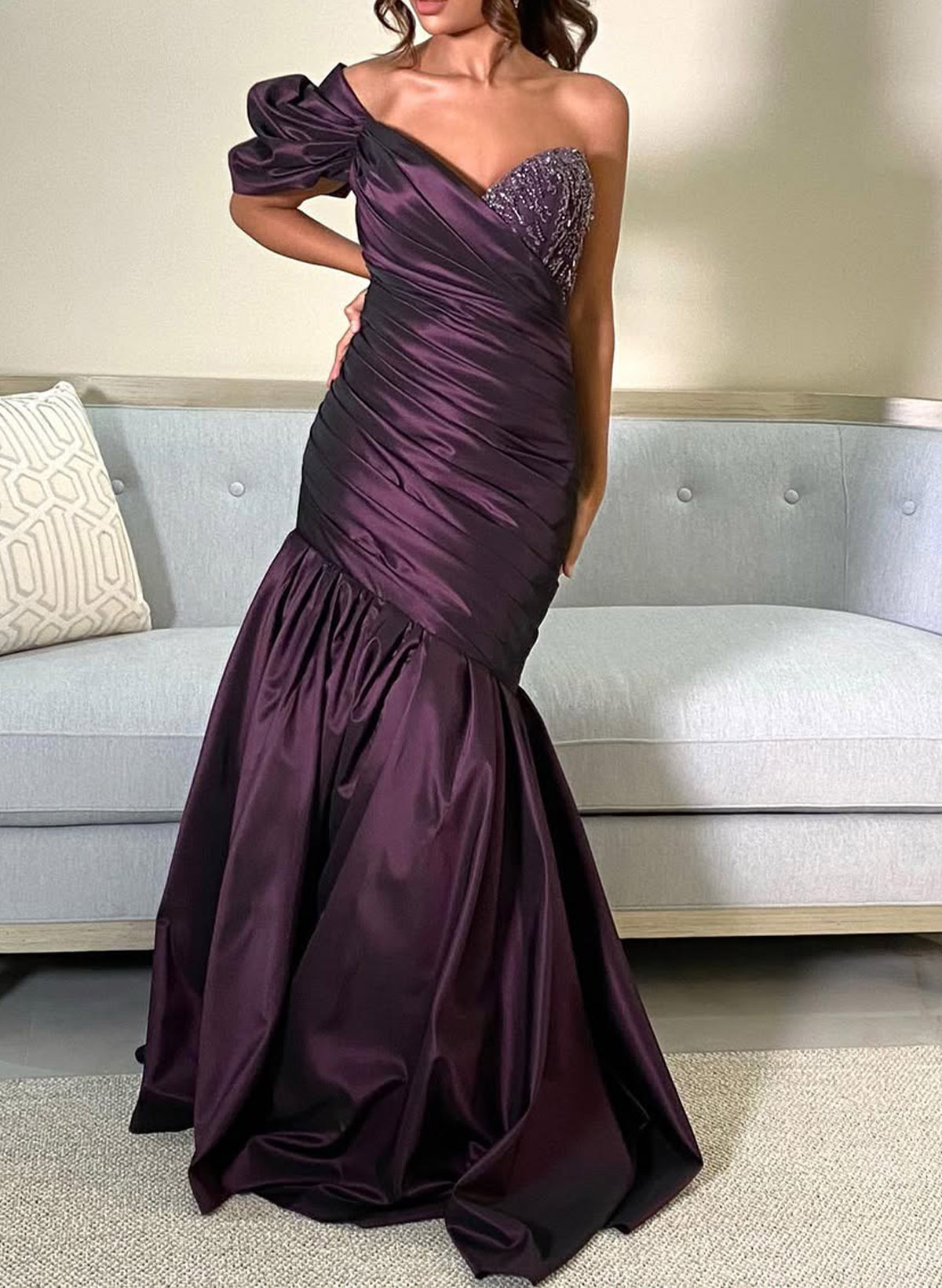 Elegant Trumpet One-Shoulder Sleeveless Sweep Train Taffeta Evening Dresses